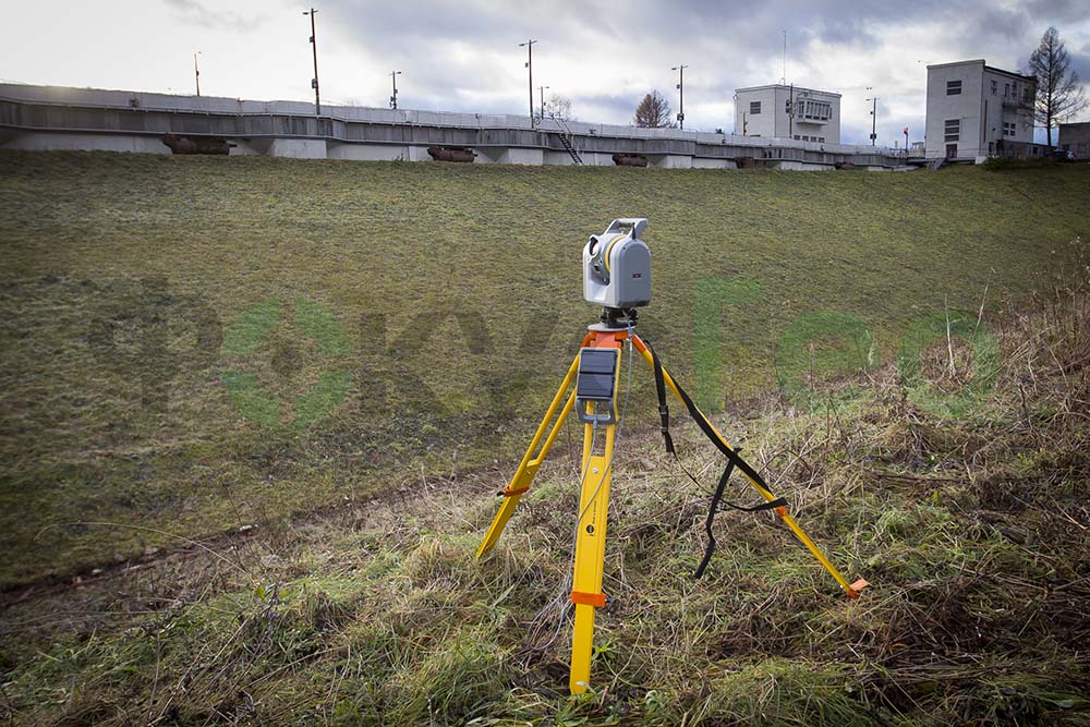 Сканирующий тахеометр Trimble SX10