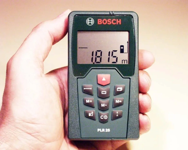 Лазерный дальномер Bosch PLR 25 от «ФокусГео»