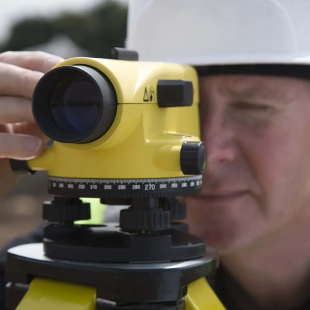 Оптический нивелир Leica Runner24 от «ФокусГео»