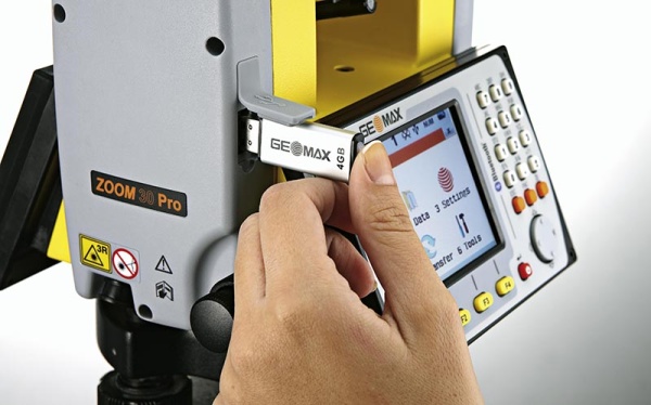 Тахеометр GeoMax Zoom30 Pro, 3", a4 400м от «ФокусГео»