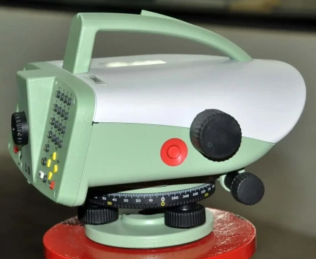 Цифровой нивелир Leica DNA03 в аренду от 3-х дней от «ФокусГео»
